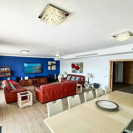Villa Blossom *